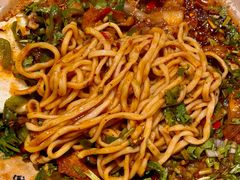 -方铲铲·成都板凳面(滨江银泰店)