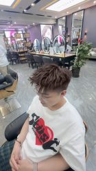 -藤野造型烫染·漂发