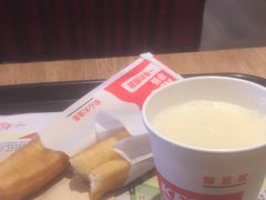 -肯德基(龙昆南店)