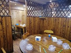 包厢-老东镇啤酒屋海鲜加工·蒸汽海鲜·海鲜烧烤(台东店)