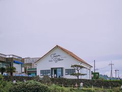 -Cafe Aewol Monsant