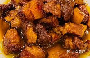 Fried Egg Braised Pork