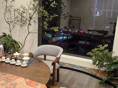 -华致酒行(沈砖公路店)