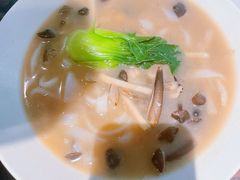 -漆黑觉米粉(三里屯店)