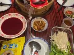 -沙胆彪炭炉牛杂煲(上海日月光广场店)