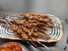 -许哥东北烧烤·铁丳烤串·宫后夹肉(繁花中心店)