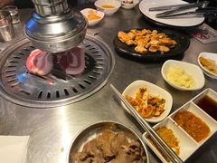 -韩聚屋韩国烤肉餐厅(新北万达店)