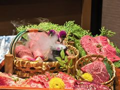 -山川小町·极番烧肉(新地假日广场店)