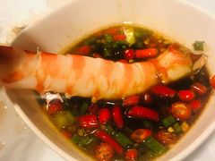 -鲜入围煮花胶鸡海鲜火锅