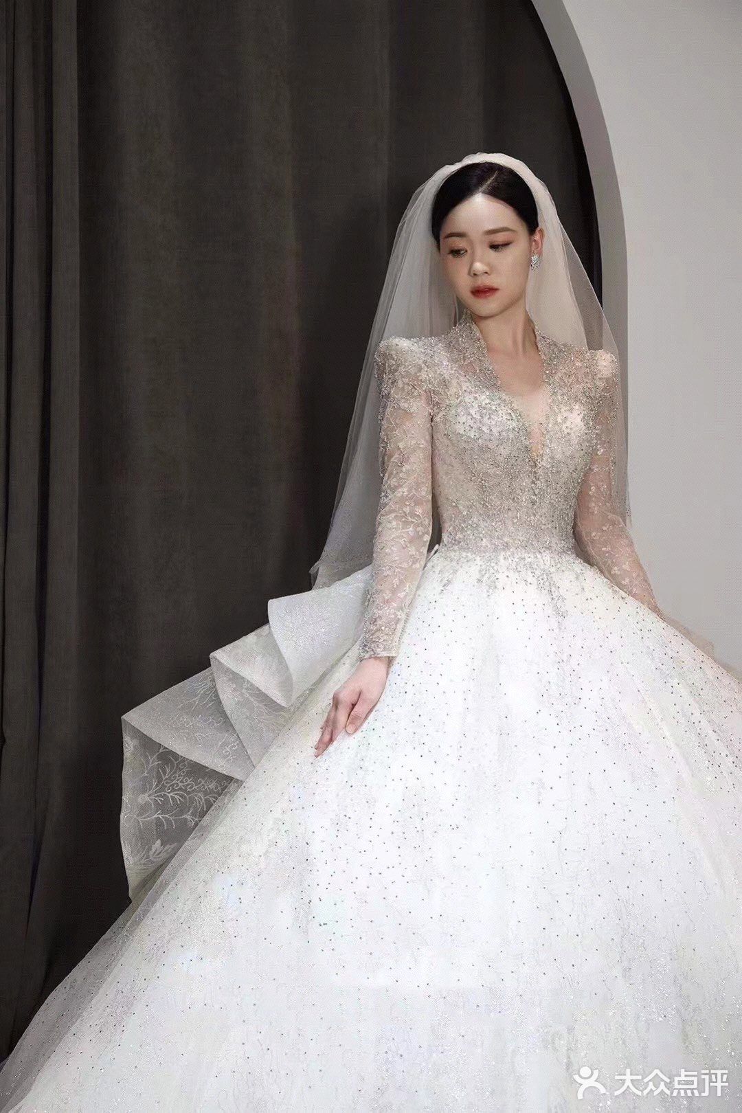 长袖大拖尾主纱👰🏼♀️