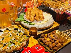 -何师烧烤Pro ·江湖川菜·小龙虾·精酿啤酒(太古里旗舰店)