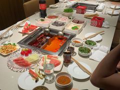 -海底捞火锅鲜切牛肉主题店(长寿路店)