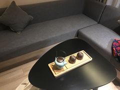 -榆林榆阳西路火车站亚朵酒店