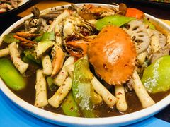 -臻鲜燕海鲜融合餐厅(金陵style店)