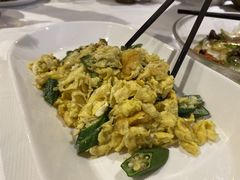 秋葵炒蛋-西域阿里马新疆菜·清真(桂花路店)