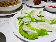 白菜猪肉饺-关东小磨东北菜(漕河泾印象城店)