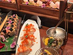 -雍容荟帝王蟹活龙虾展台自助(IFS黑金店)