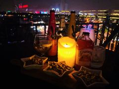 -顽啤熊·酒客酒馆(苏城夜景必选店)