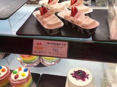 -巴黎贝甜(龙之梦购物中心虹口店)