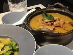 酸木瓜炖牛腩-半山腰·云南菜(侨福芳草地店)