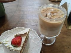 -Lamant Manor已闻花名關於藍