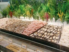 -金滏山烤肉·海鲜·火锅自助餐厅(襄阳万达店)