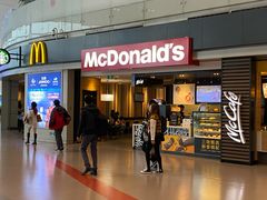 门面-麦当劳(禄口机场T2航站楼)