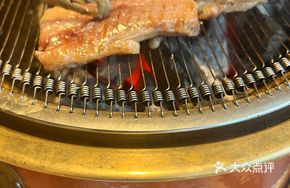 Black Pepper Rolled Beef Ribs