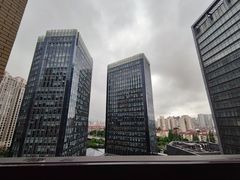 -上海品尊辉盛名致精品酒店公寓