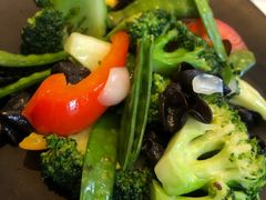 -港丽餐厅(高德置地店)