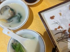 -鹏城人家海鲜酒家·23年老字号(较场尾店)