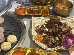 -金会长自助海鲜·烤肉(人民广场店)