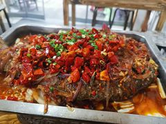 -小球滚滚湘菜馆·烤鱼·口味虾(太平街店)