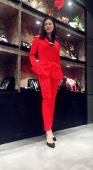 -onlygirl摄影美学馆高端定制(江滩店)