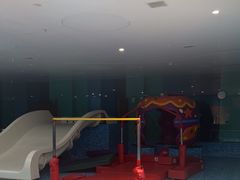 -Swim斯卫姆国际儿童游泳中心(红博中央公园店)