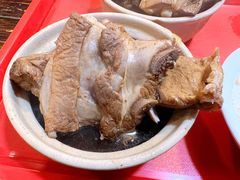 -万和春排骨砂锅米饭(湖北路店)