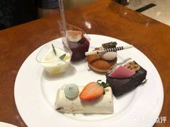 -天津滨海圣光皇冠假日酒店