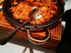 石锅海胆豆腐-品海楼·大连海胆锅贴馆(东港店)