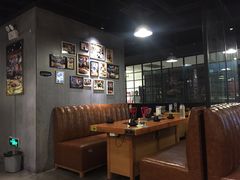 -肥肥虾庄·金牌油焖大虾(杨园滨江时代walk店)