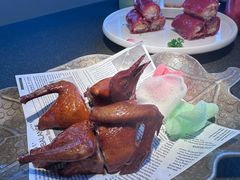 -蝴蝶里·粤菜·点心(滨江龙湖店)