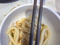 -沁麦源过桥米线(总店)