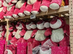 -盒马X会员店(王府井奥莱UP TOWN店)