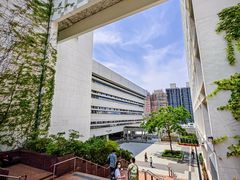 -香港大学