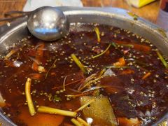 -乡土特色.冷锅鱼.牦牛肉汤锅