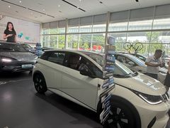 -比亚迪上海弘仁4S(杨浦店)