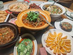 -自己人·宜昌菜(水悦城店)