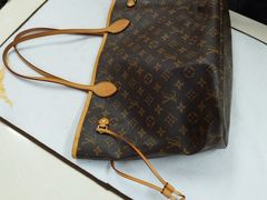-用真奢侈品名表名包回收中心(朝阳万达店)