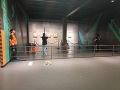 -极限PLAY运动娱乐新世界·团建派对潮玩休闲馆·室内蹦极高空游乐园