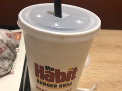 -The Habit Burger Grill 哈比特汉堡(爱琴海店)