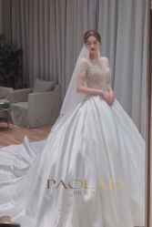 -南京宝娜嫁衣婚纱礼服馆(中央路店)